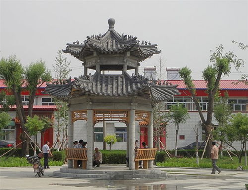 古建亭子廠家 邵瑜古建 唐縣卲瑜古建園林加工廠 主要承攬項(xiàng)目有 各種大型噴泉 假山工程 仿